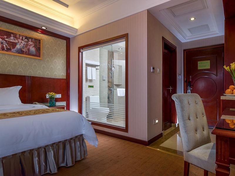 Vienna Hotel Guangzhou Airport 2 Esterno foto